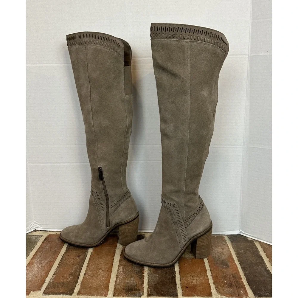 Vince Camuto Over the Knee Suede Boots Tan / Taupe Leather Size 6.5 OTK 22